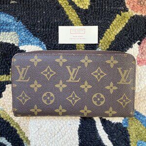 Louis Vuitton Zippy Wallet Organizer